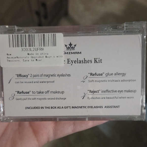✨ AMZMAM Magnetic Eyelashes Set – New in Package ✨ - Picture 2 of 2